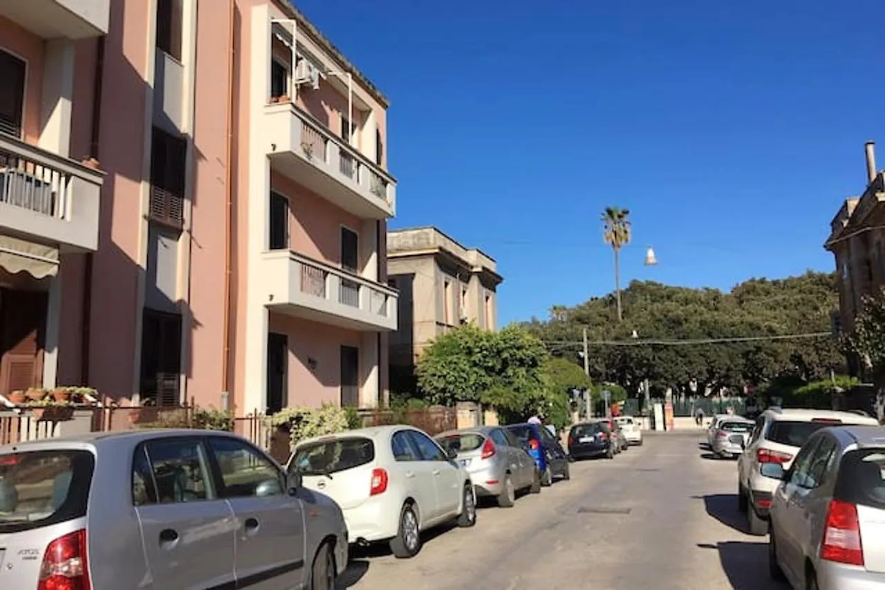 Modern Apartment In Siracusa - 40 Sqm With Parking Syracuse